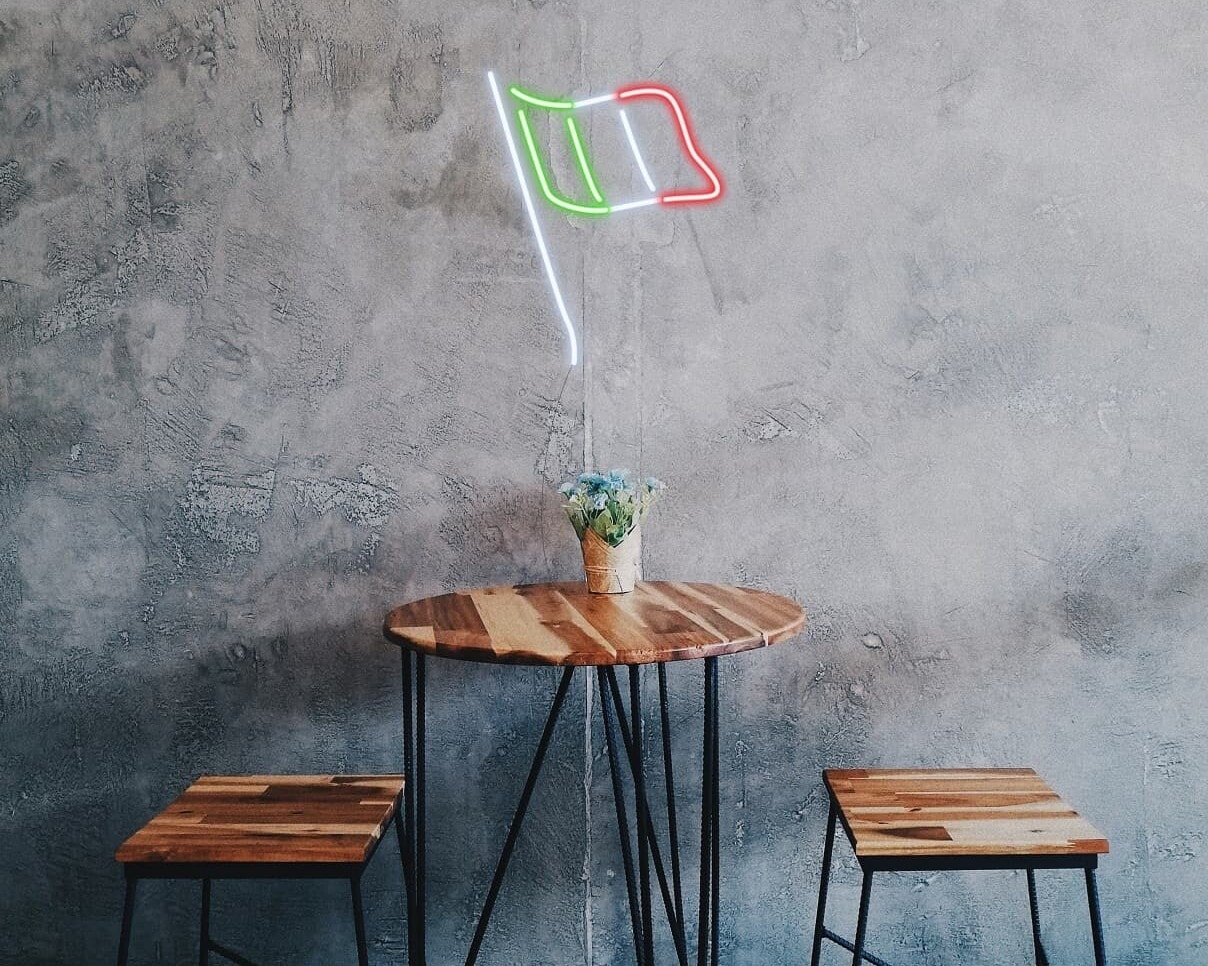 italy flag neon sign