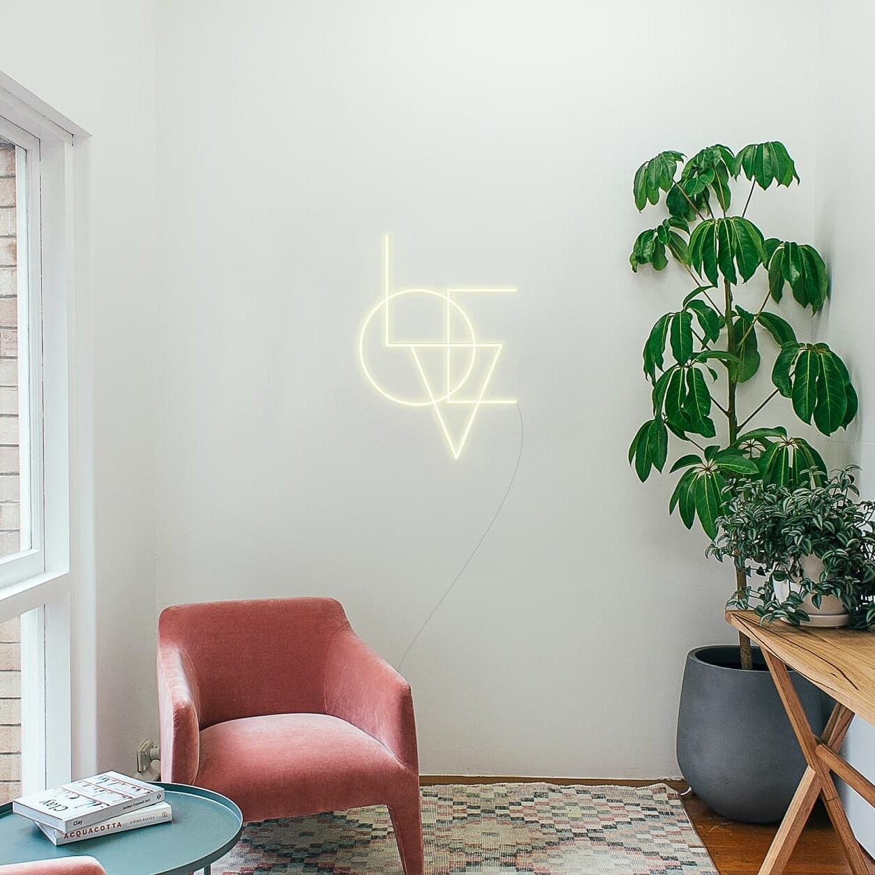love neon sign