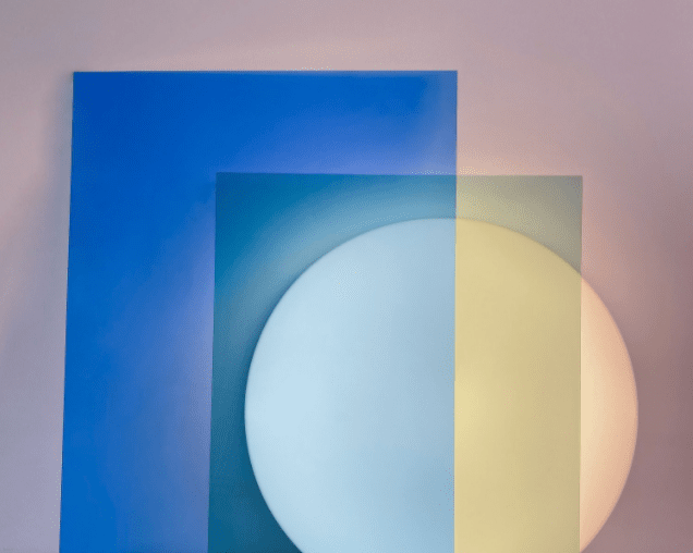 lune blue close view