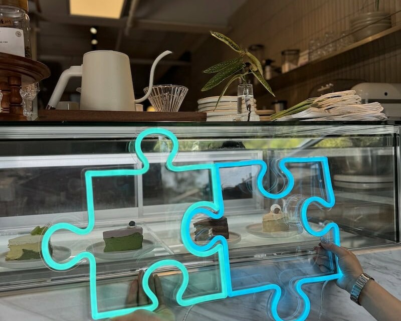 jigsaw cafe decor blue neon sign