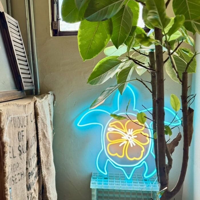 sea turtle with hibicus tropical vibe neon sign
